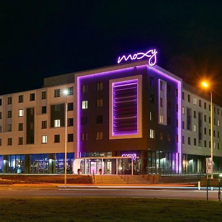 Moxy Edinburgh Airport Hotel Ingliston Exterior foto