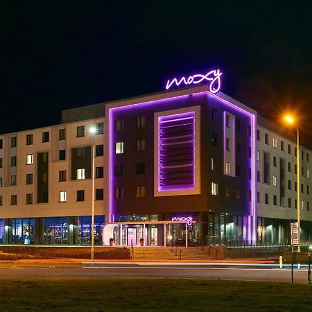 Moxy Edinburgh Airport Hotel Ingliston Exterior foto